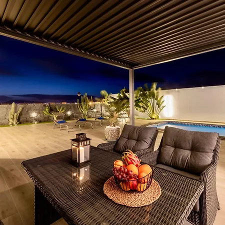 Villa - Heated Pool, Aircon Playa Blanca (Lanzarote)